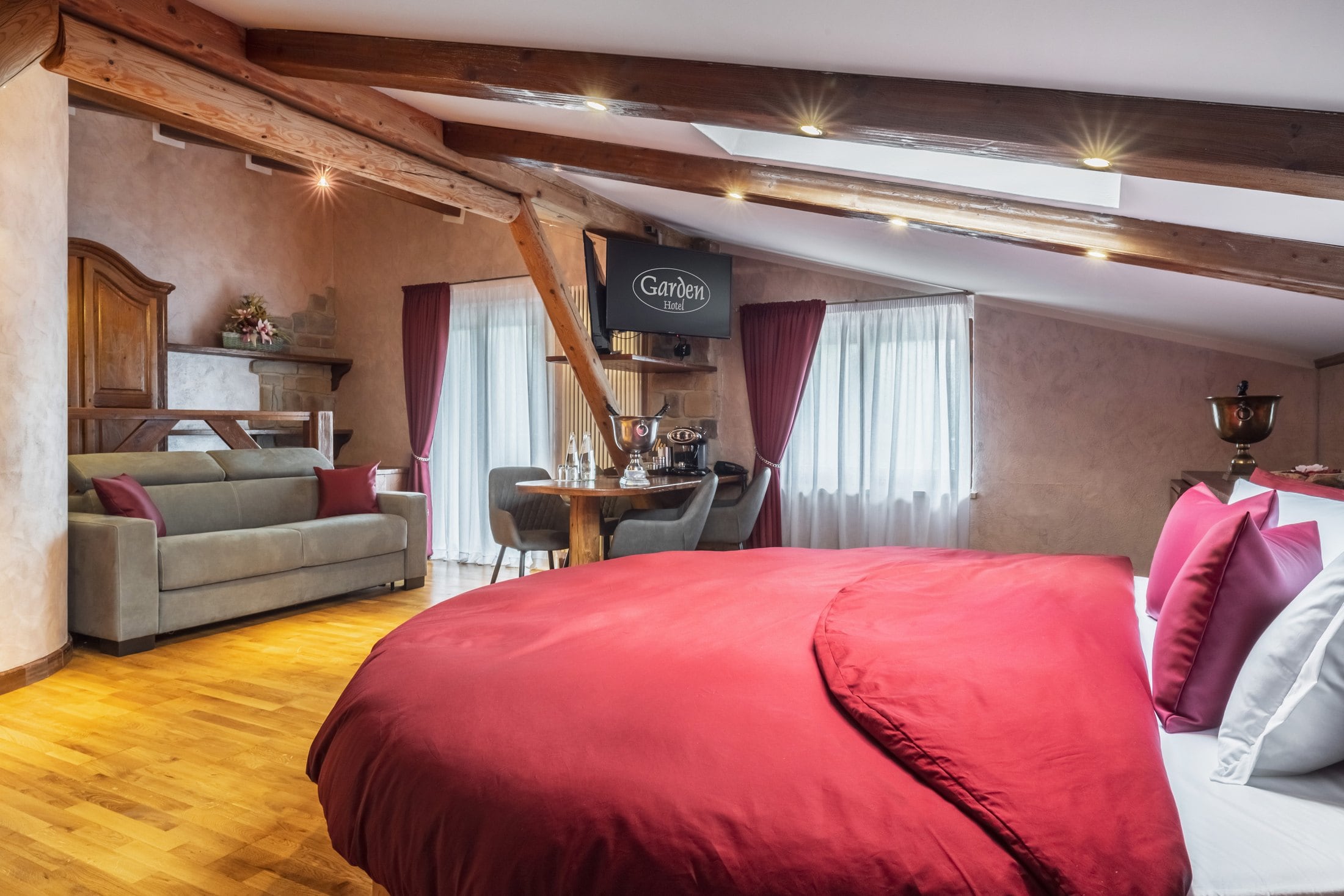 Ambiente curato della Suite Paradiso